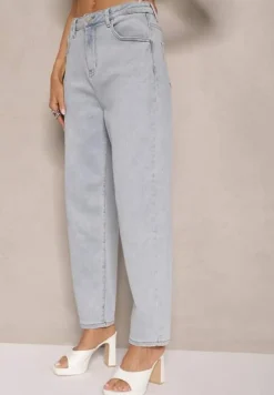 Niebieskie Jeansy Mom Fit High Waist Zdobione Haftem w Kształcie Serca Valliora