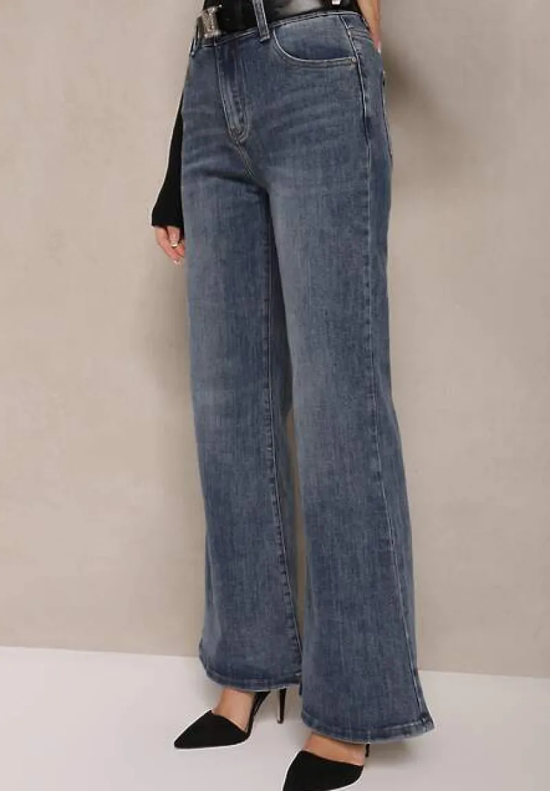 Niebieskie Jeansy o Kroju Dzwonów z Paskiem z Klamrą Zdobioną Cyrkoniami Cyreti