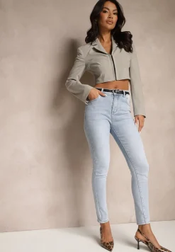 Niebieskie Jeansy o Kroju Slim High Waist Zdobione Haftem w Kształcie Serca Araniah