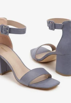Niebieskie Sandały Vices na Słupkowym Obcasie z Paskiem wokół Kostki Grisea