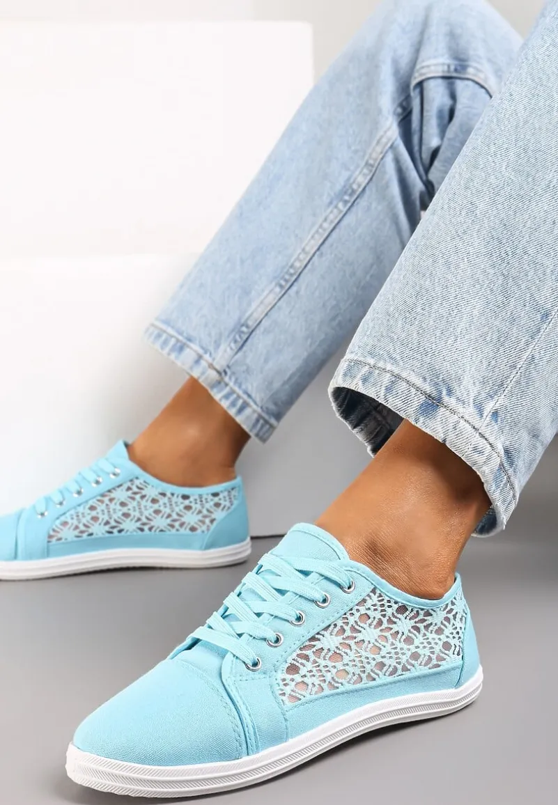 Niebieskie Tenisówki z Ażurowymi Wstawkami Po Bokach Salessa