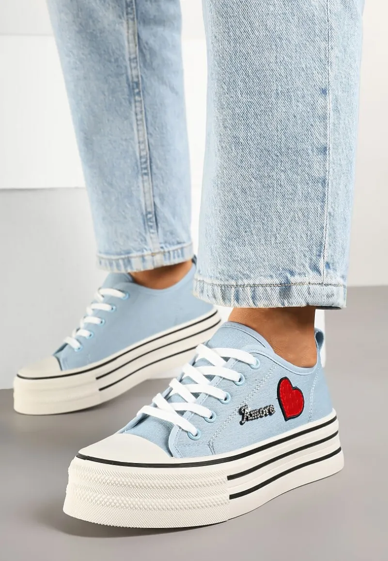 Niebieskie Trampki na Grubej Podeszwie z Aplikacją i Napisem Eheria