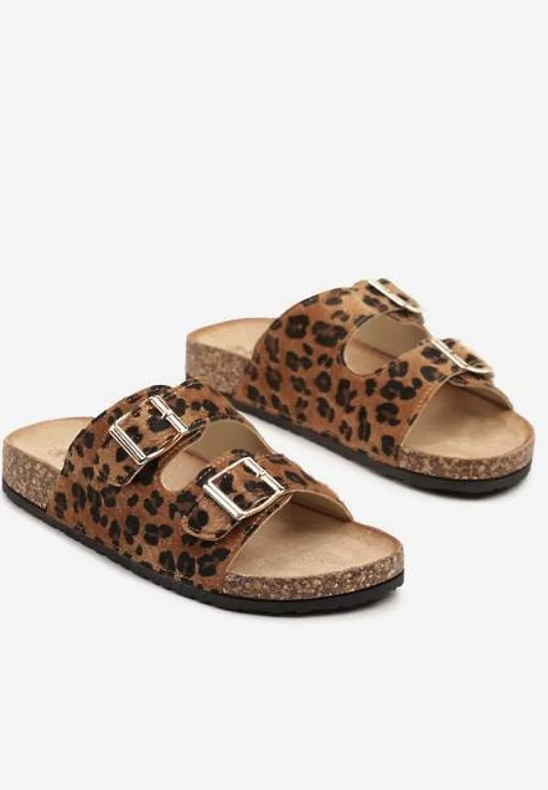 Panterkowe Klapki na Podeszwie z Imitacji Korka Zdobione Sprzączkami Virlevia