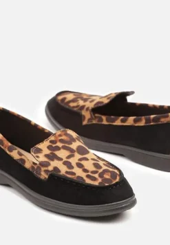 Panterkowe Mokasyny Ozdobione Przeszyciami Fonaleia