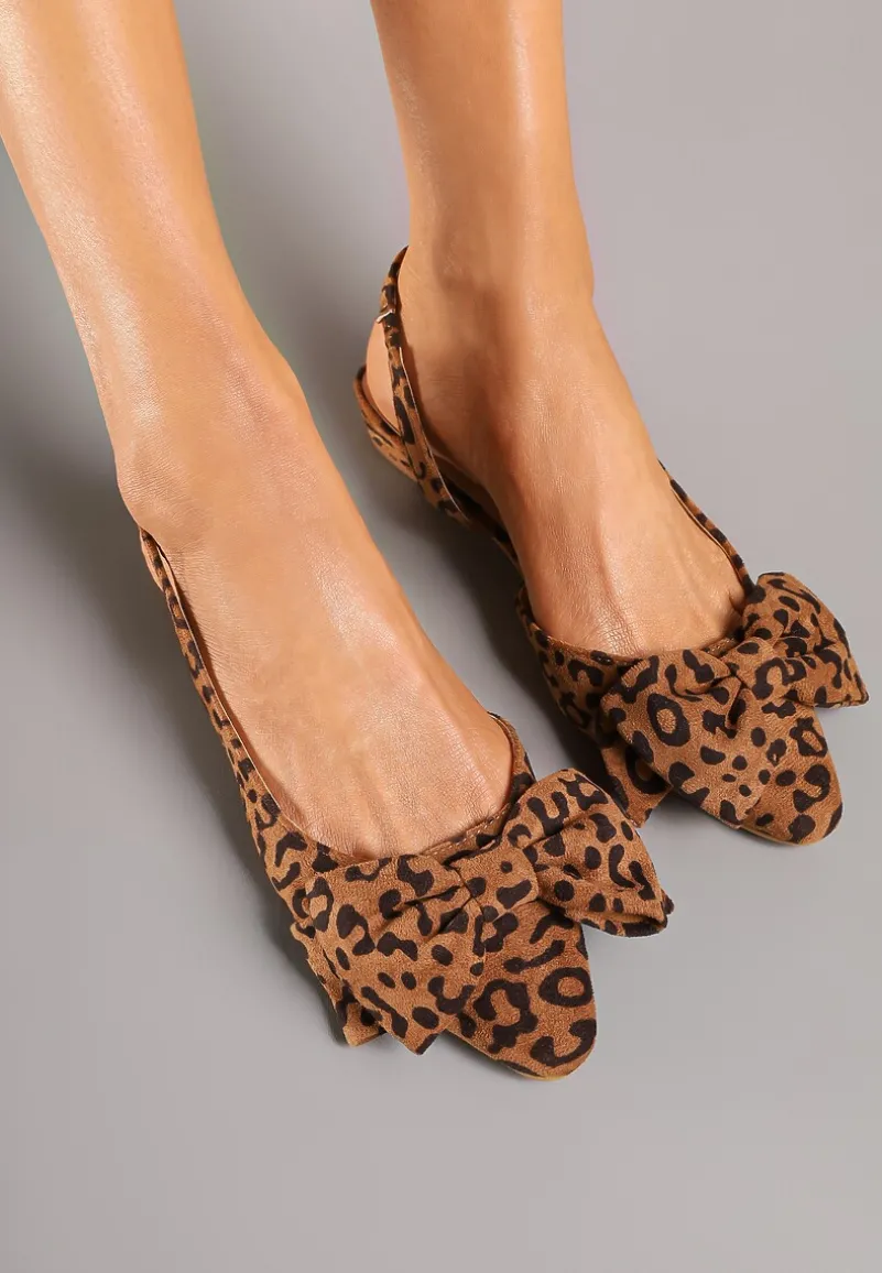 Panterkowe Sandały na Płaskiej Podeszwie Slingback z Kokardą Leavindra