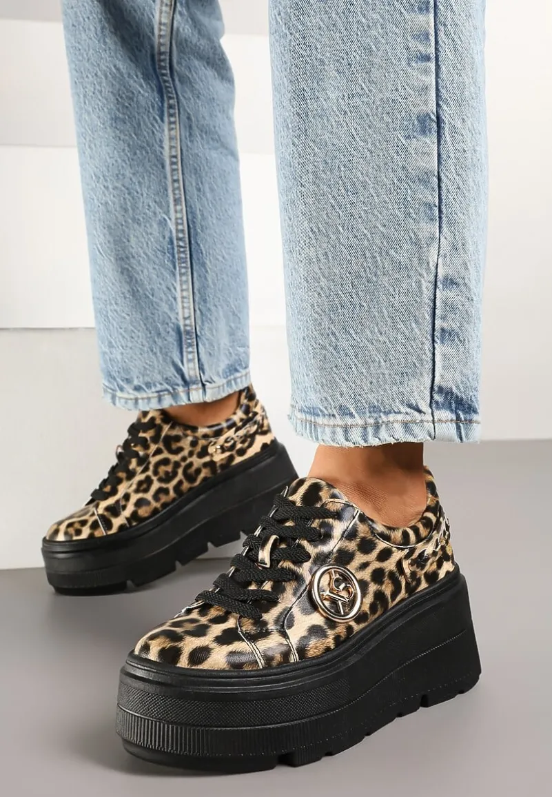 Panterkowe Sneakersy Vices na Platformie Ozdobione Metaliczną Aplikacją Tatellia