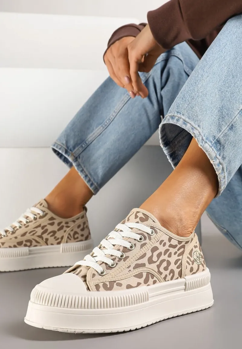 Panterkowe Trampki na Platformie z Metaliczną Ozdobą Afleeria