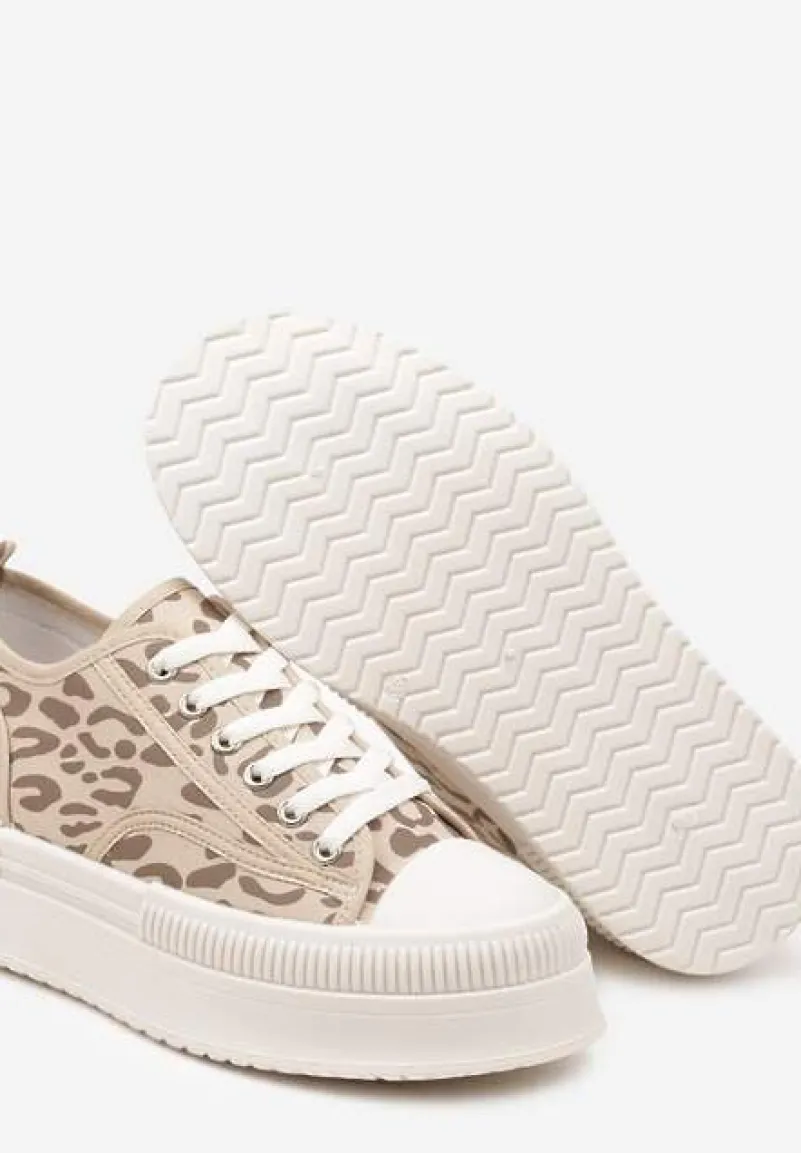 Panterkowe Trampki na Platformie z Metaliczną Ozdobą Afleeria