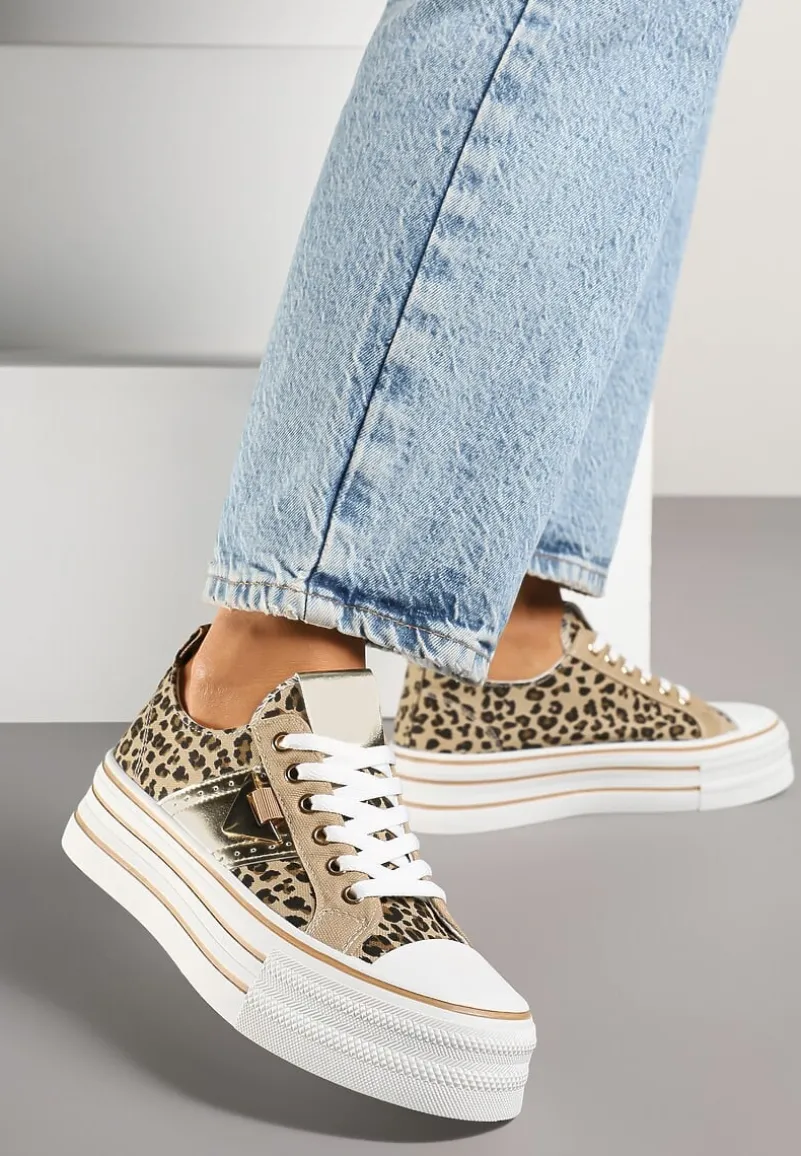 Panterkowe Trampki na Platformie Ozdobione Metaliczną Aplikacją Telanoreta