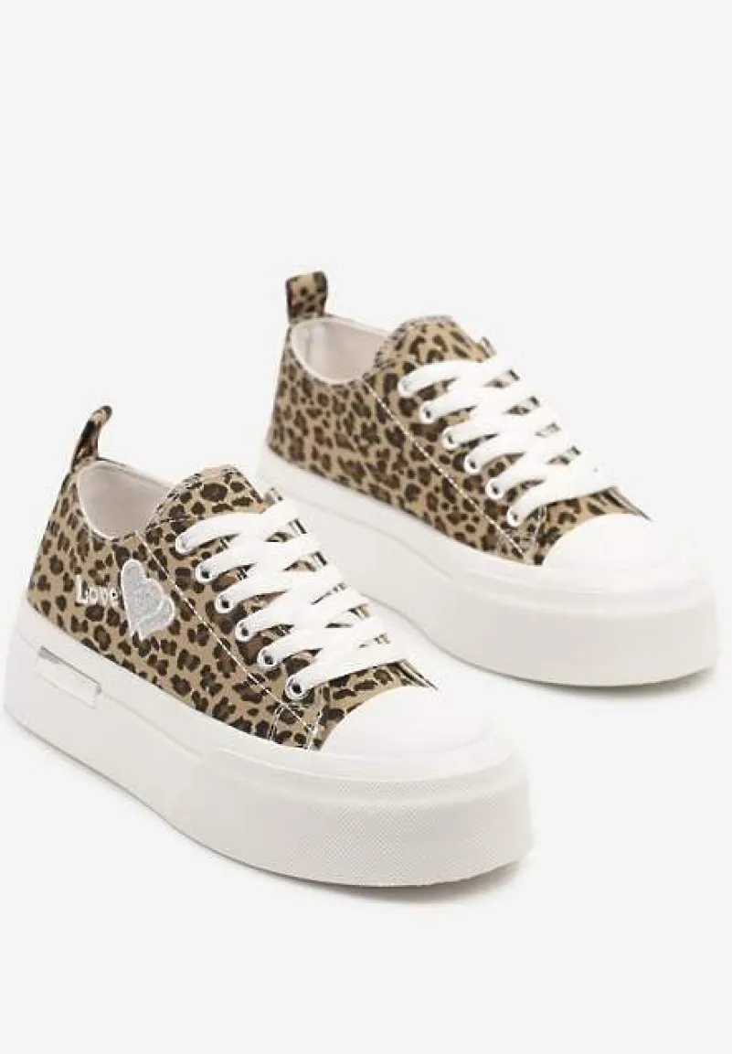 Panterkowe Trampki na Platformie z Ozdobnym Napisem i Sercem Laviere