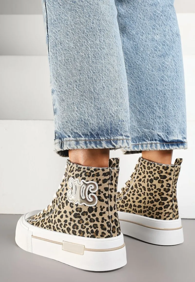 Panterkowe Trampki na Platformie z Wysoką Cholewką i Naszywką Nurissea