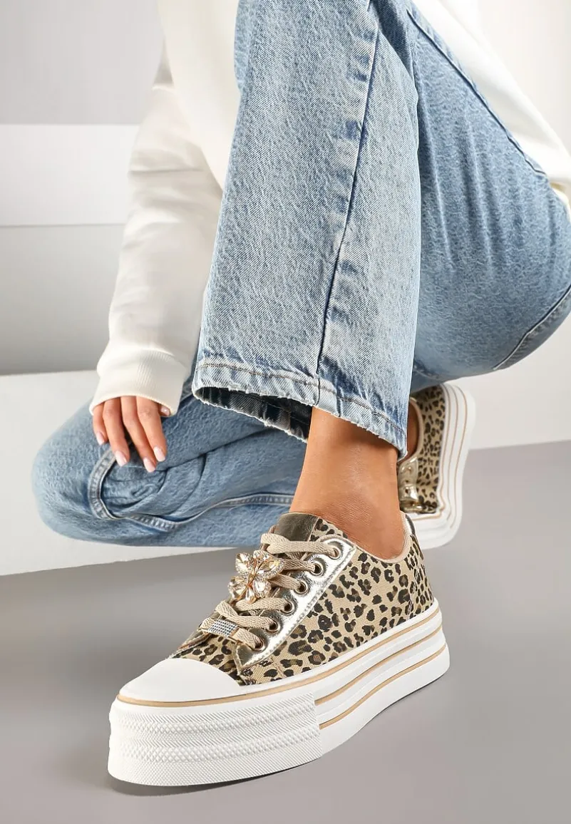 Panterkowe Trampki na Platformie z Ozdobną Aplikacją w Kształcie Motyla Haniriel