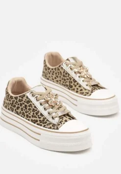 Panterkowe Trampki na Platformie z Ozdobną Aplikacją w Kształcie Motyla Haniriel