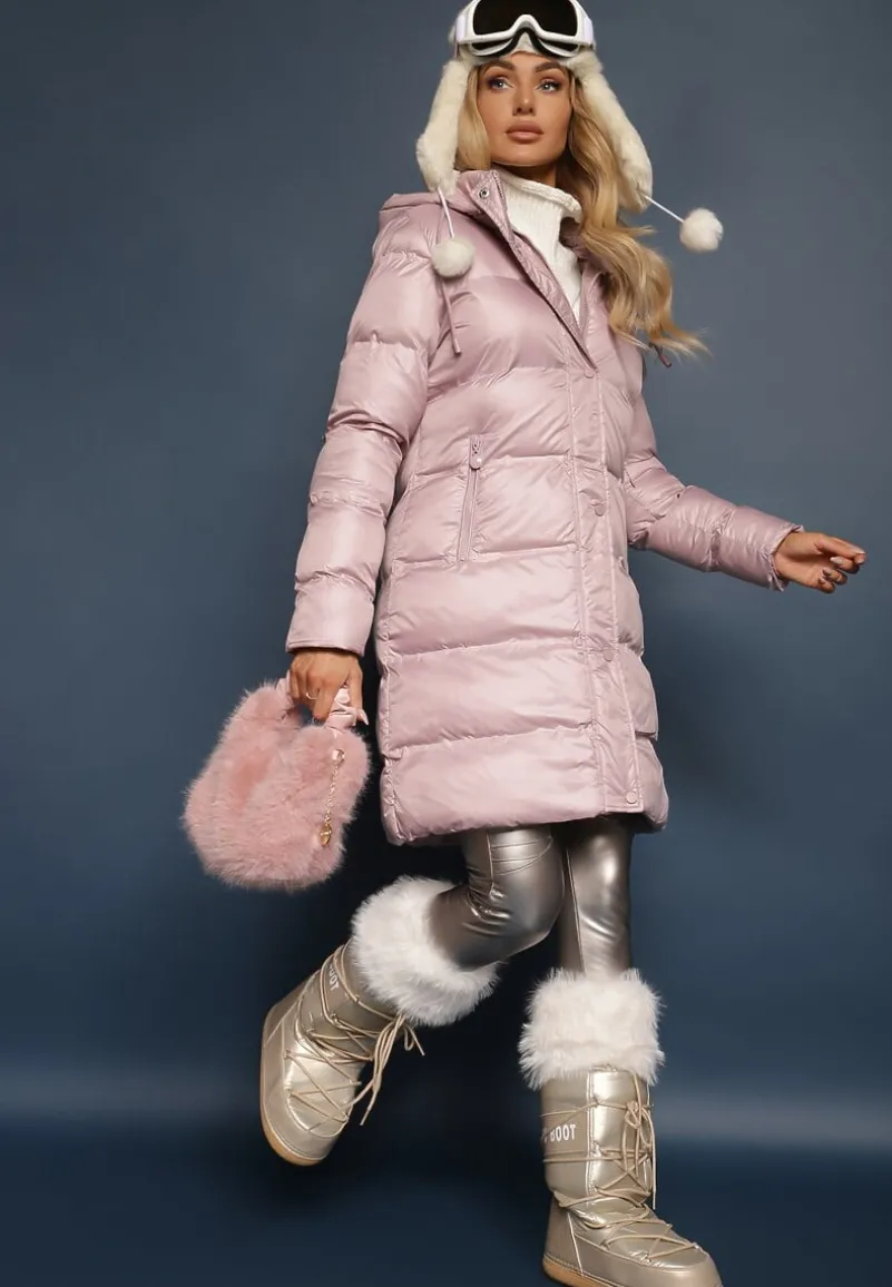 Różowa Długa Kurtka z Kapturem Kieszeniami i Dwustronnym Suwakiem Zdobiona Pikowaniem Sanaviel