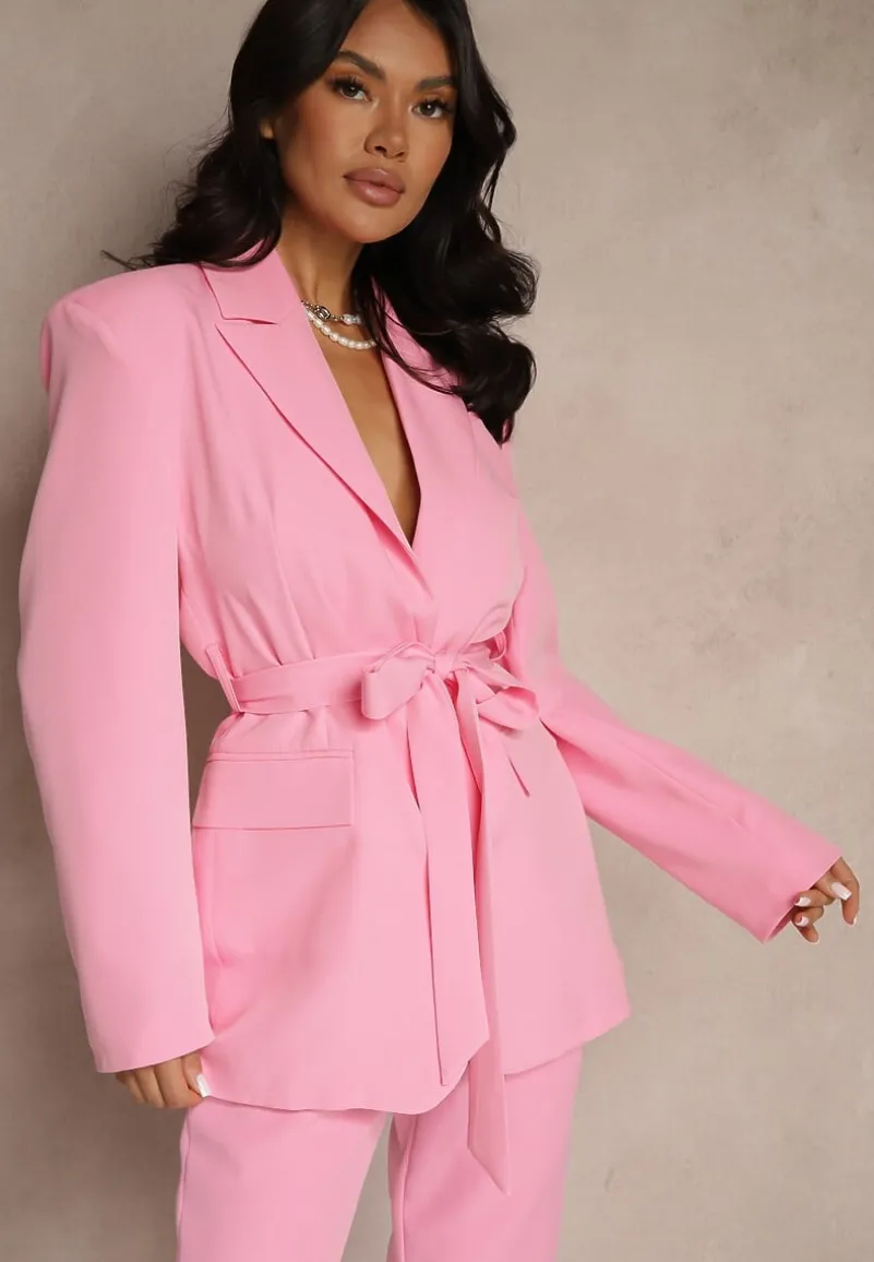 Różowa Jednorzędowa Marynarka o Taliowanym Fasonie z Wiązanym Paskiem Daviritte