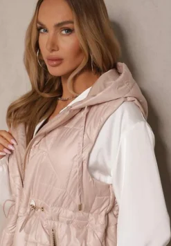 Różowa Kamizelka z Lekkim Pikowaniem i Kapturem Nieodpinanym Lisarivia