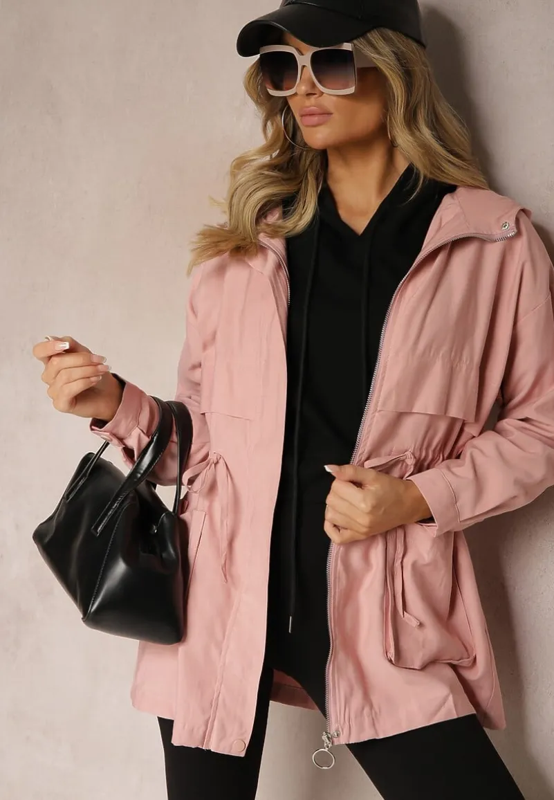 Różowa Kurtka o Fasonie Parki z Kapturem i Troczkiem Mevalla