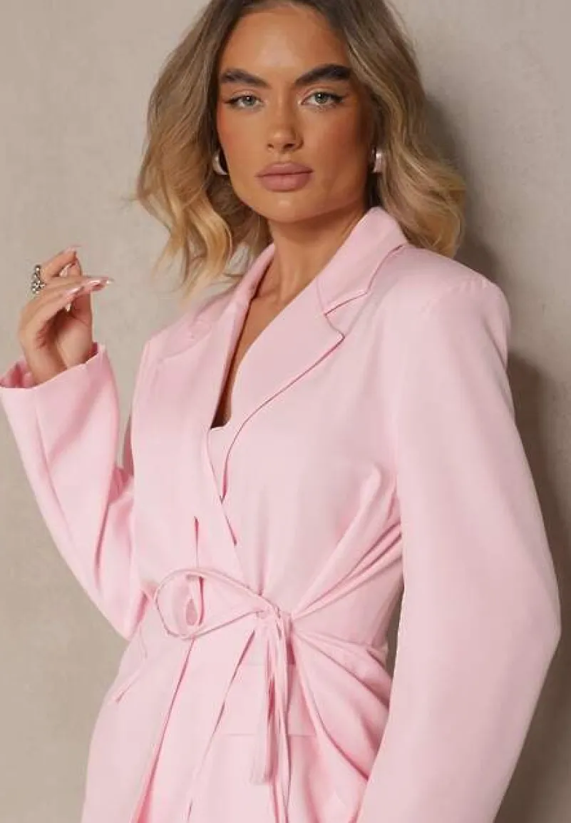 Różowa Marynarka Ozdobiona Wiązaniem z Boku Lunorisa