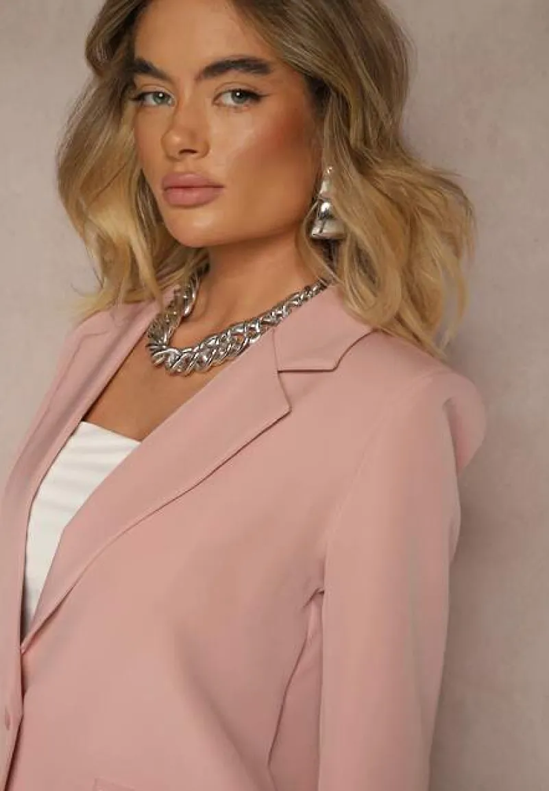 Różowa Marynarka z Imitacją Kieszeni i Usztywnioną Linią Ramion Vivissea