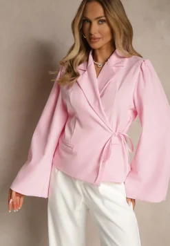 Różowa Marynarka z Rozszerzanymi Rękawami Zdobiona Wiązaniem z Boku Sanivera