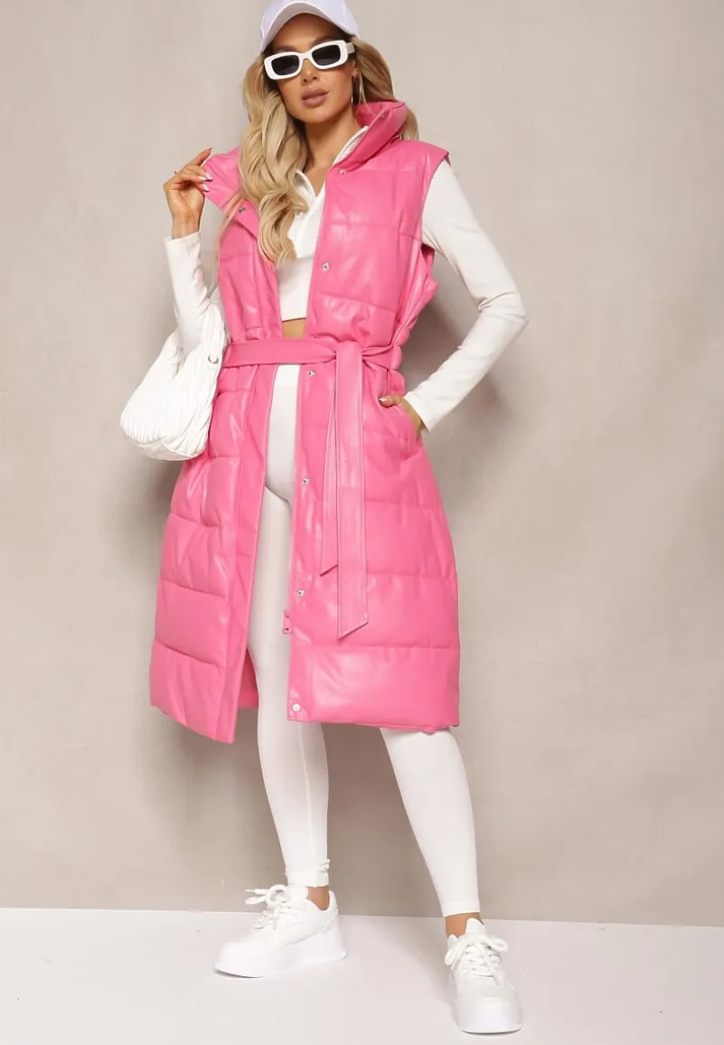 Różowa Pikowana Kamizelka z Ekoskóry o Długim Fasonie z Paskiem Atirit