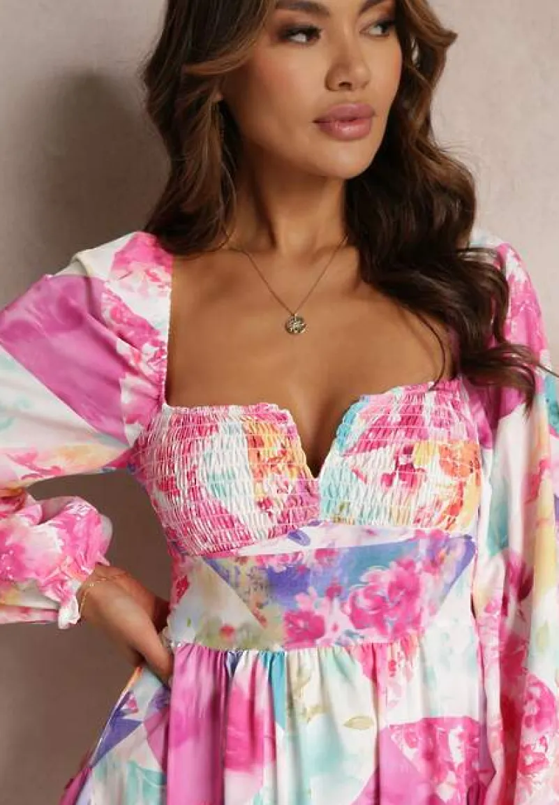 Różowa Rozkloszowana Sukienka w Kwiaty z Kwadratowym Dekoltem Averla