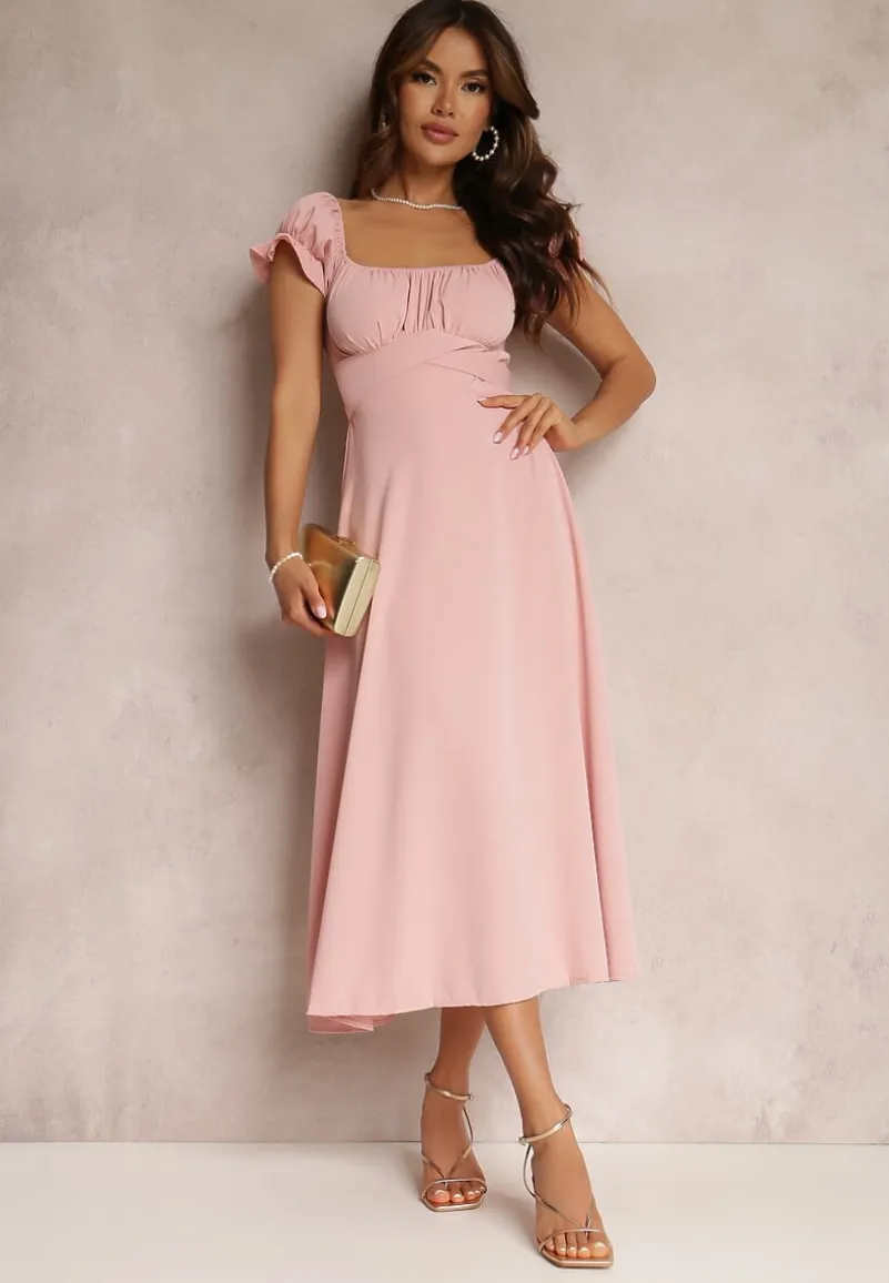 Różowa Sukienka o Rozkloszowanym Kroju z Wiązaniem Perolis