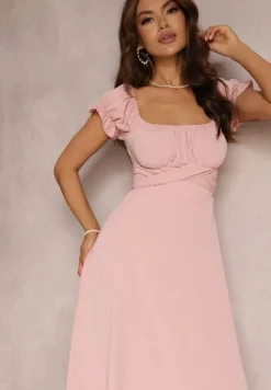 Różowa Sukienka o Rozkloszowanym Kroju z Wiązaniem Perolis