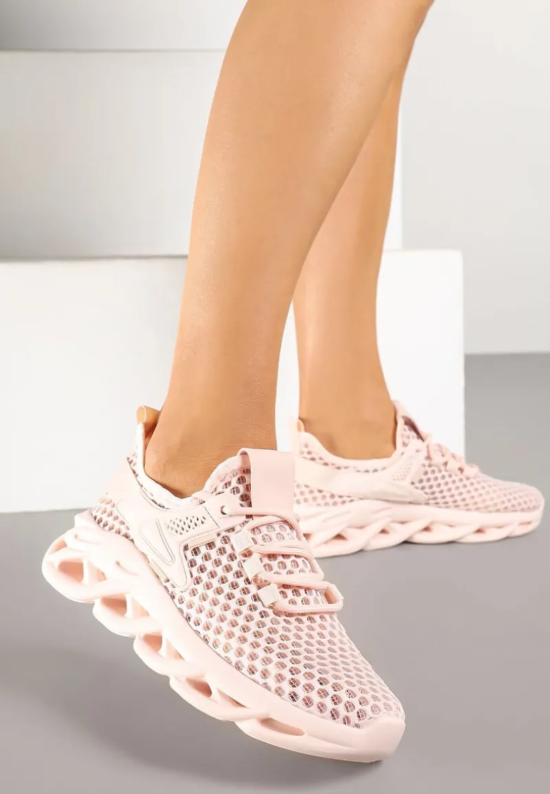 Różowe Buty Sportowe Sneakersy na Platformie Ozdobionej Tłoczeniem Teliriella