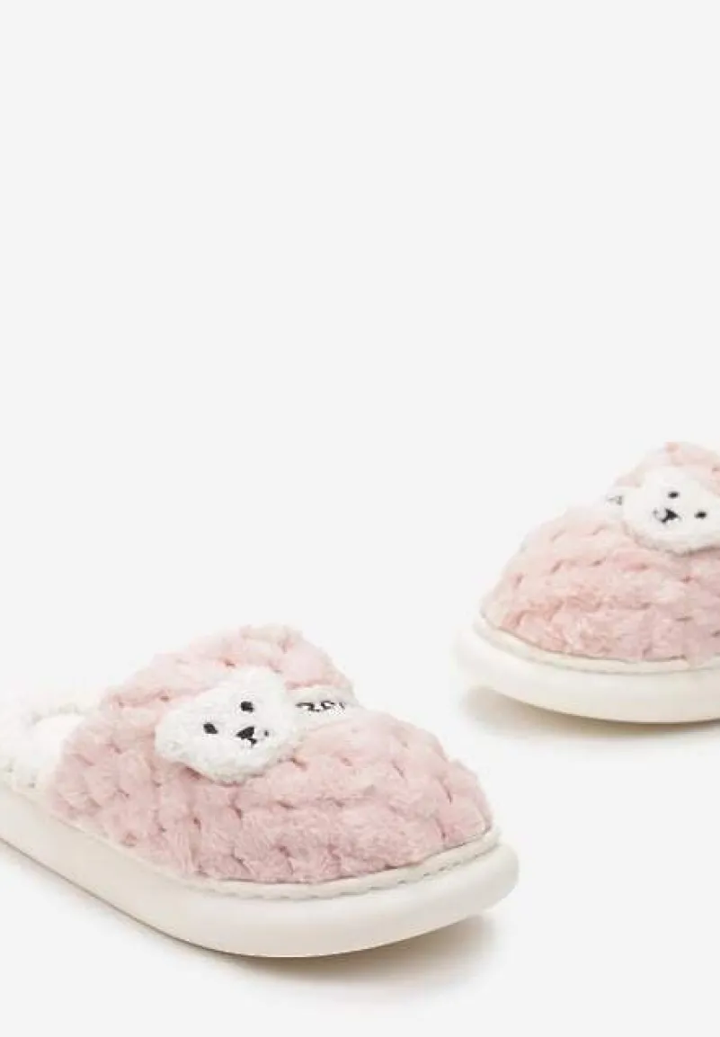 Różowe Futrzane Kapcie Ozdobione Tłoczeniem i Naszywką Misia Sigim