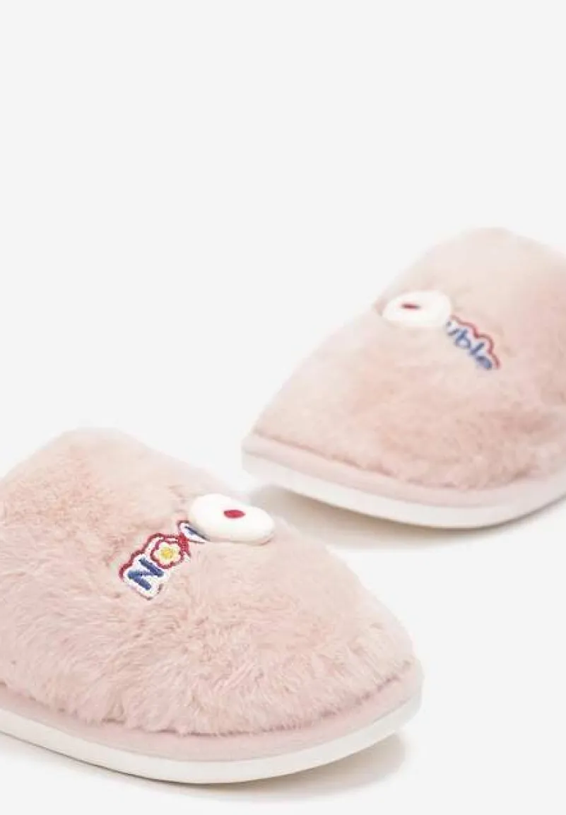 Różowe Futrzane Kapcie Pluszowe z Ozdobnym Haftem Blekanda