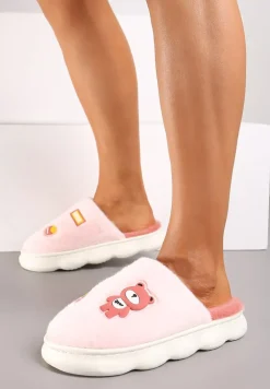 Różowe Kapcie na Platformie Ozdobione Aplikacjami 3D Sailese