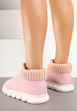 Różowe Kapcie Vices na Piankowej Podeszwie z Pikowaną Cholewką Velavina