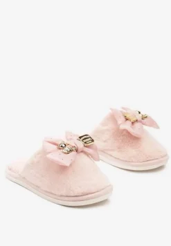 Różowe Kapcie Wsuwane z Futerkiem Ozdobione Kokardą z Metalowymi Detalami Reaniara
