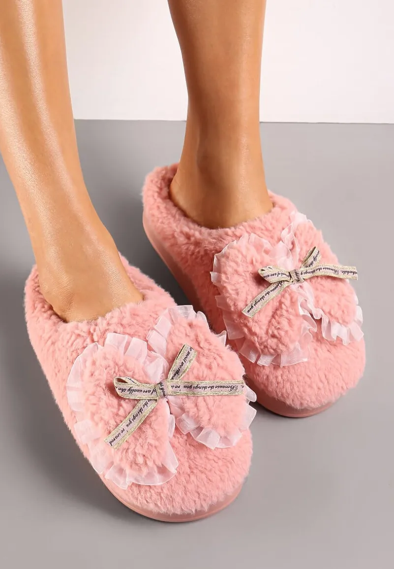Różowe Kapcie z Futerka Ozdobione Kokardką Nuvimes