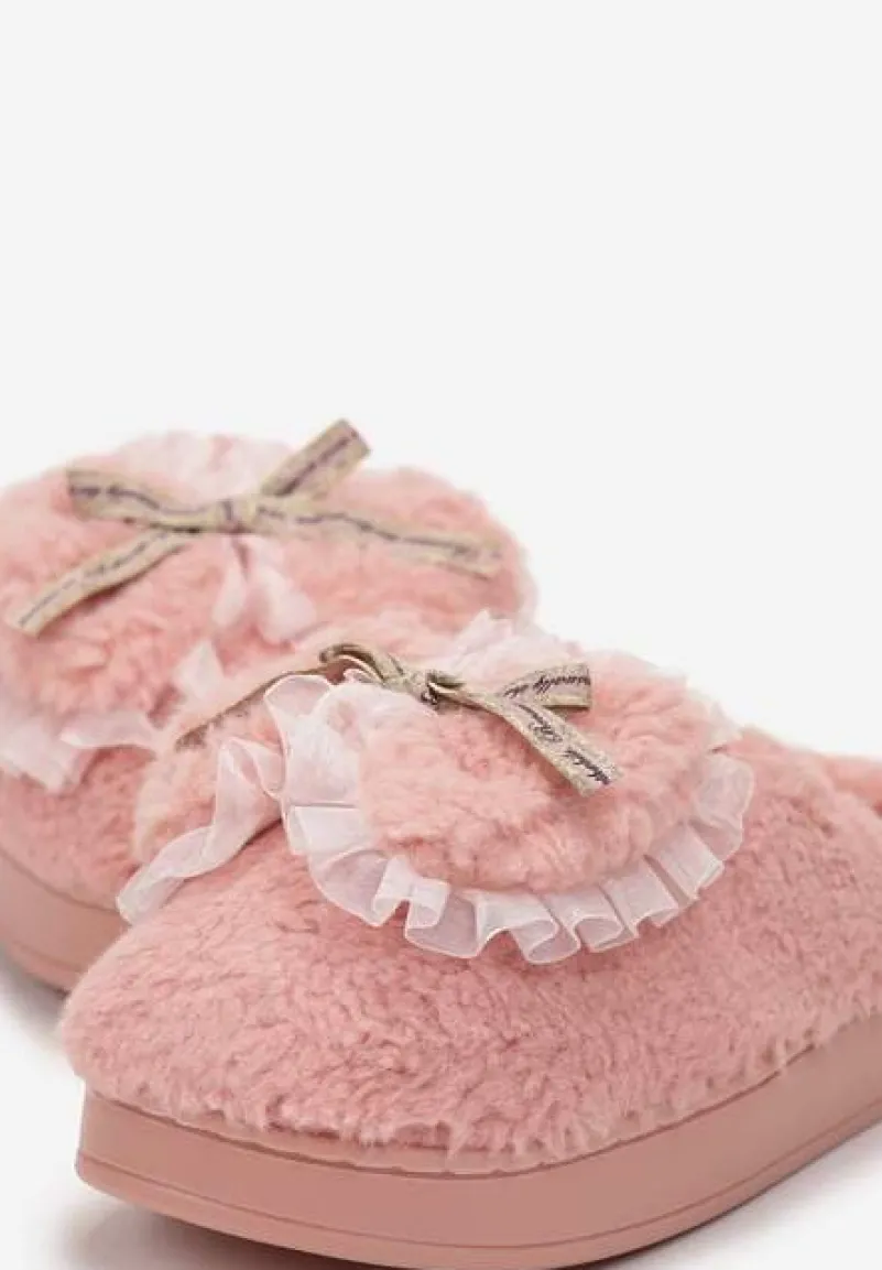 Różowe Kapcie z Futerka Ozdobione Kokardką Nuvimes