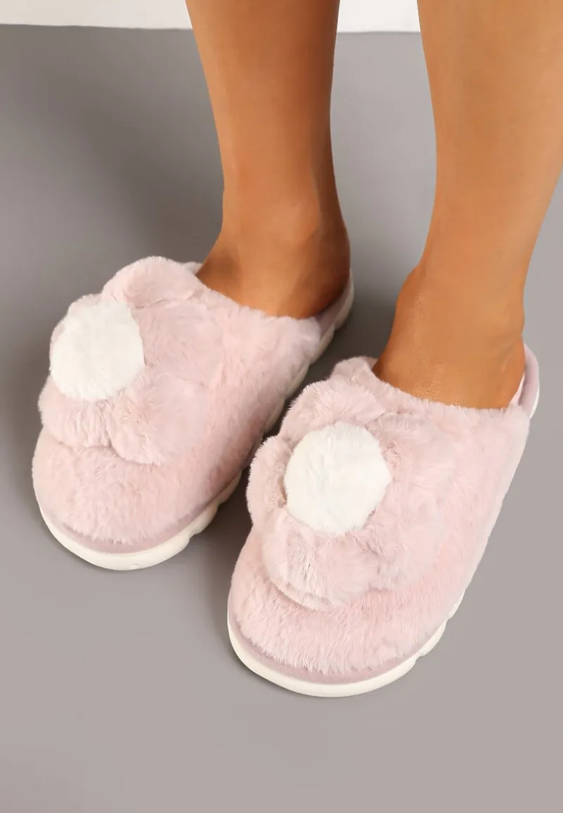 Różowe Kapcie z Futerkiem i Ozdobną Kwiatową Aplikacją Neallith
