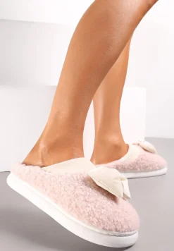 Różowe Kapcie z Futrzanego Kożuszka z Kokardką Hilusa