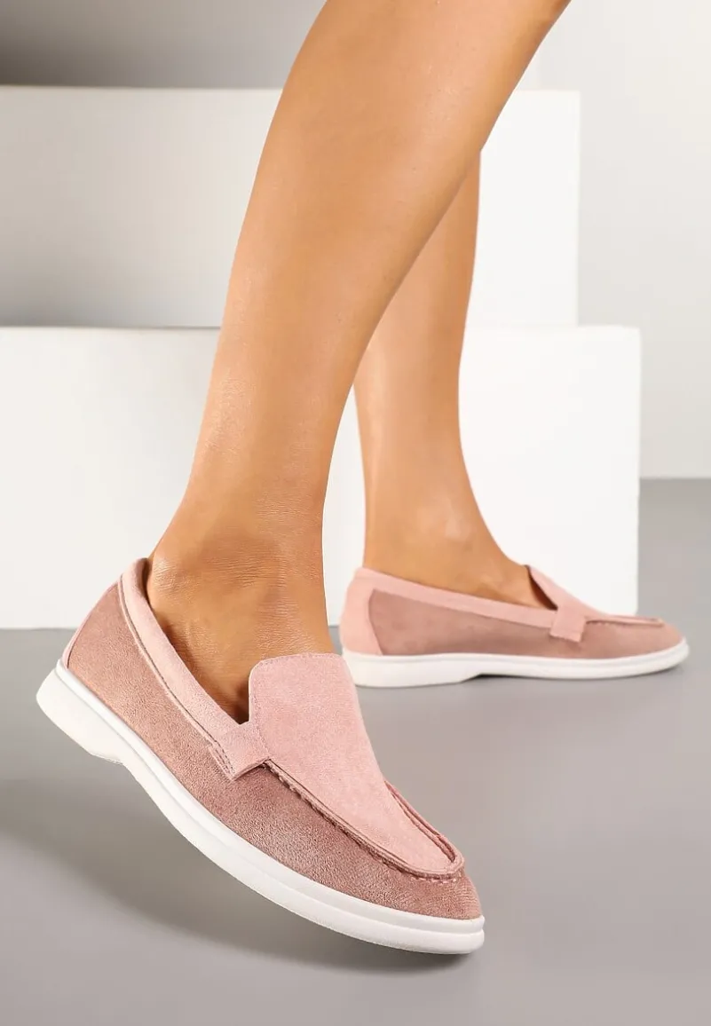 Różowe Mokasyny Ozdobione Przeszyciami Fonaleia