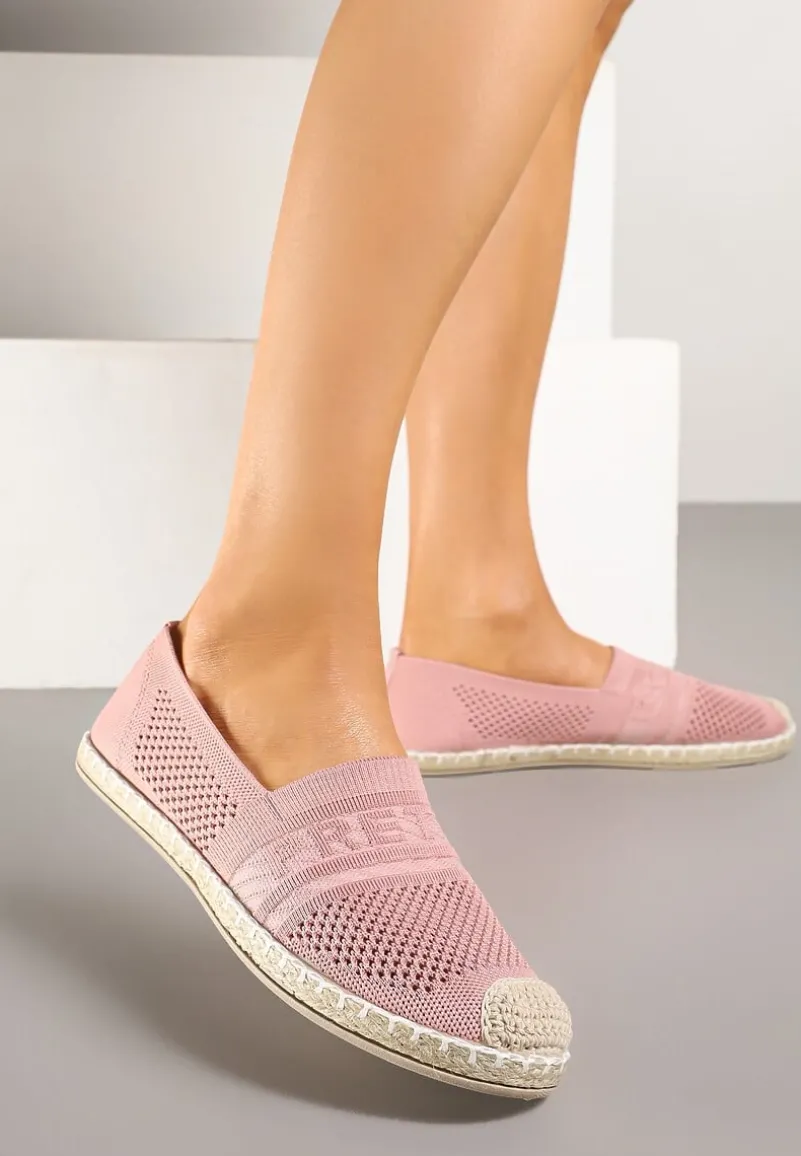 Różowe Płaskie Espadryle z Ozdobną Perforacją Weorlisa