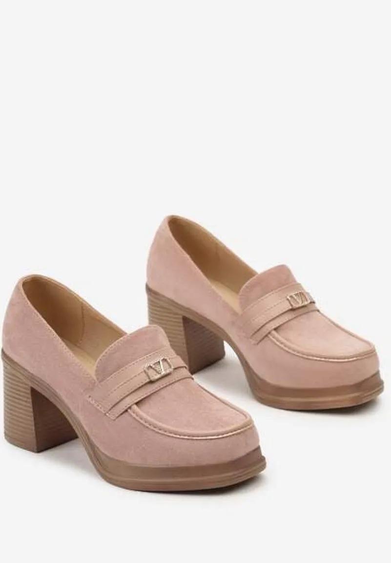 Różowe Półbuty w Stylu Mokasynów na Słupku z Klamerką Amledis