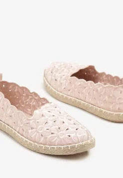 Różowe Plecione Espadryle Vices z Kwiatowym Motywem z Ażurowymi Wycięciami Honavia