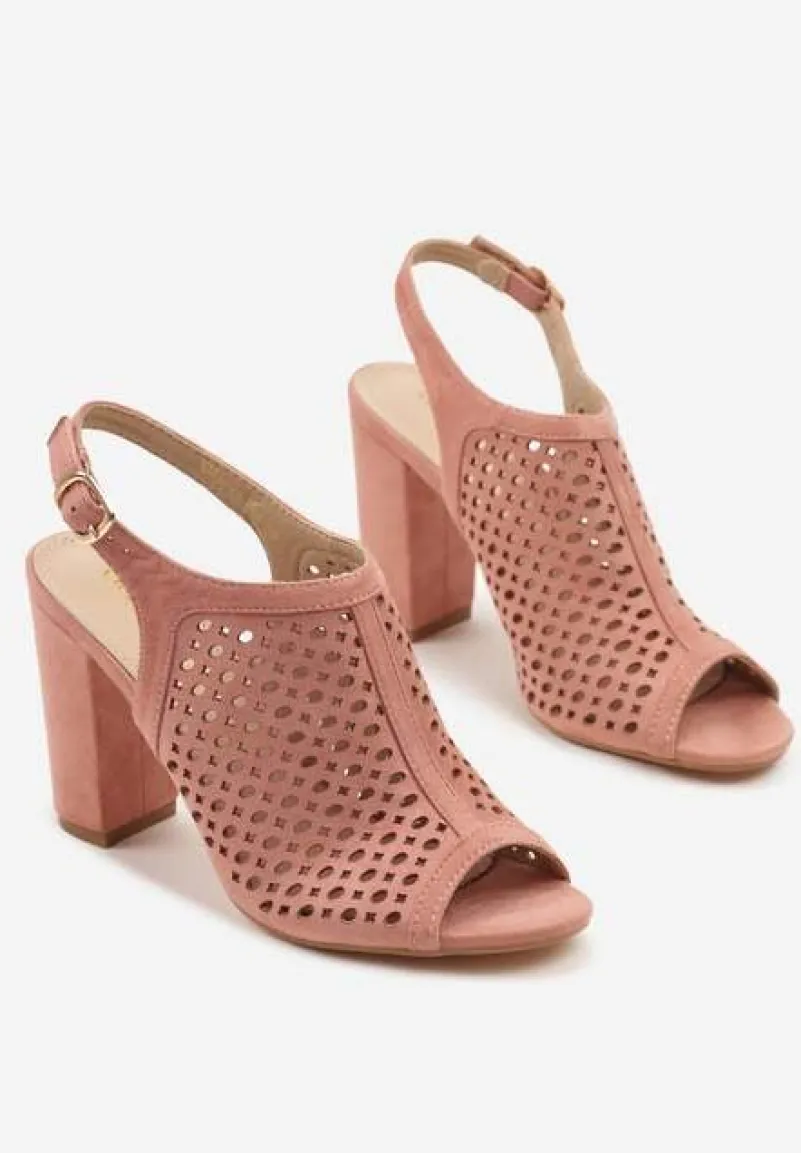 Różowe Sandały na Słupku z Ażurową Cholewką i Skórzaną Wkładką Linalira