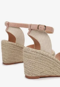 Różowe Sandały Synatai