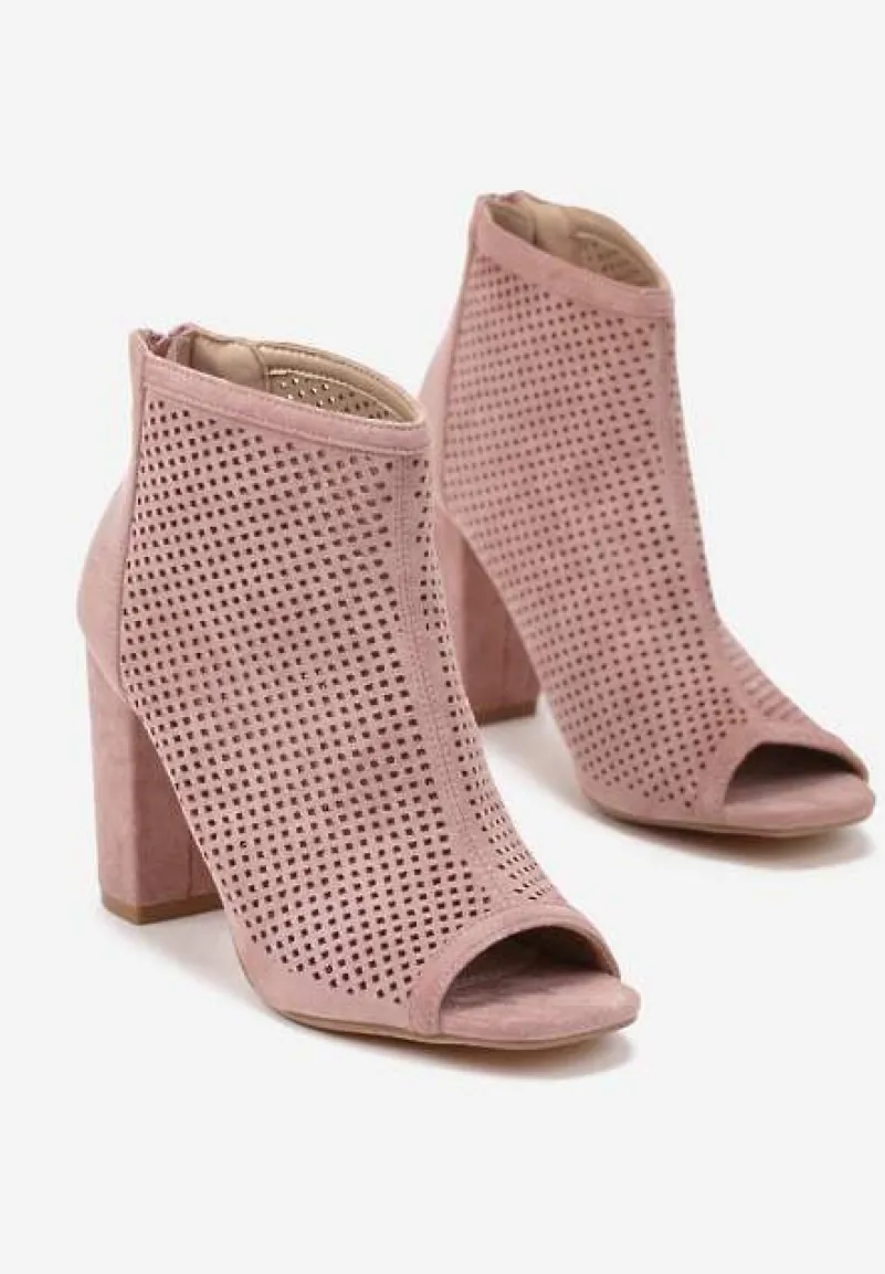 Różowe Sandały Vices na Słupku z Ażurową Cholewką i Odkrytymi Noskami Uliri