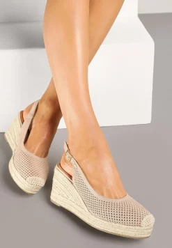 Różowe Sandały z Siateczkową Cholewką na Plecionym Koturnie Vonevia