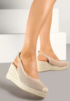 Różowe Sandały z Siateczkową Cholewką na Plecionym Koturnie Vonevia