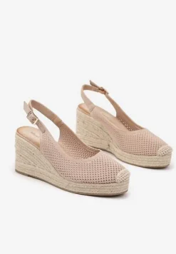 Różowe Sandały z Siateczkową Cholewką na Plecionym Koturnie Vonevia
