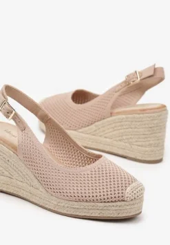 Różowe Sandały z Siateczkową Cholewką na Plecionym Koturnie Vonevia