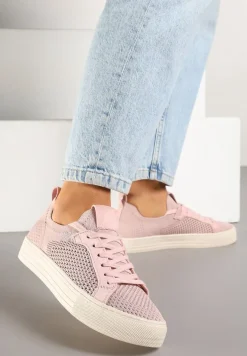 Różowe Siateczkowe Sneakersy Ozdobione Metaliczną Nicią Nimiarene